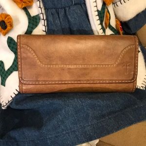 Frye wallet